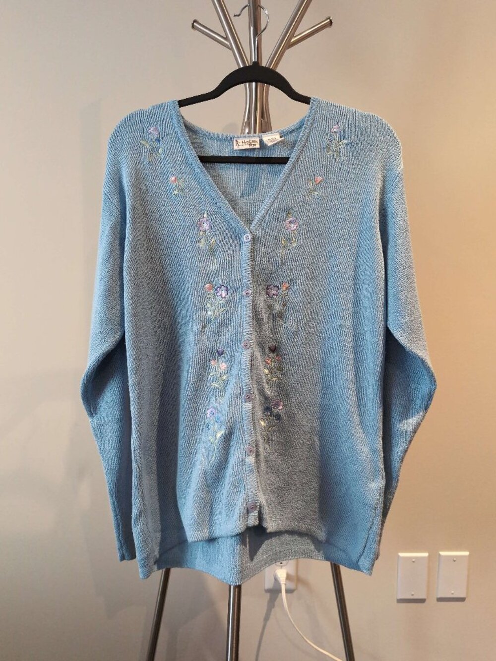 VINTAGE Embroidered Floral Motif Cardigan Pastel Cottagecore Grandmacore